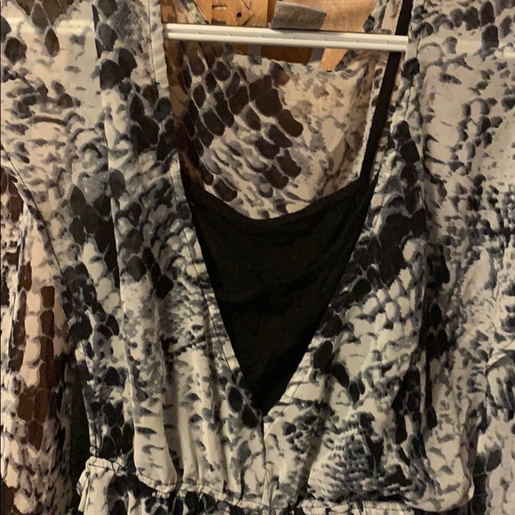 Two layer top - Picture 3 of 3